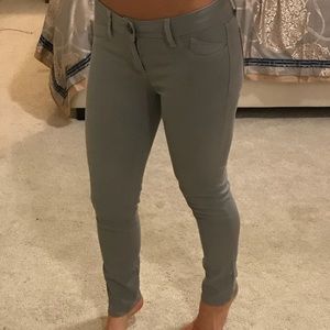 Dylan George Skinnies - Size 25